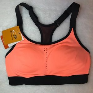 Women’s sports bra